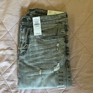 NWT American Eagle Men’s Airflex+ Distressed Jeans
